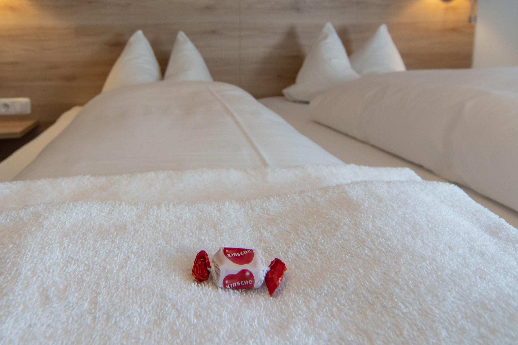 Hotel Weissbraeu اوبرهاشتنغ المظهر الخارجي الصورة