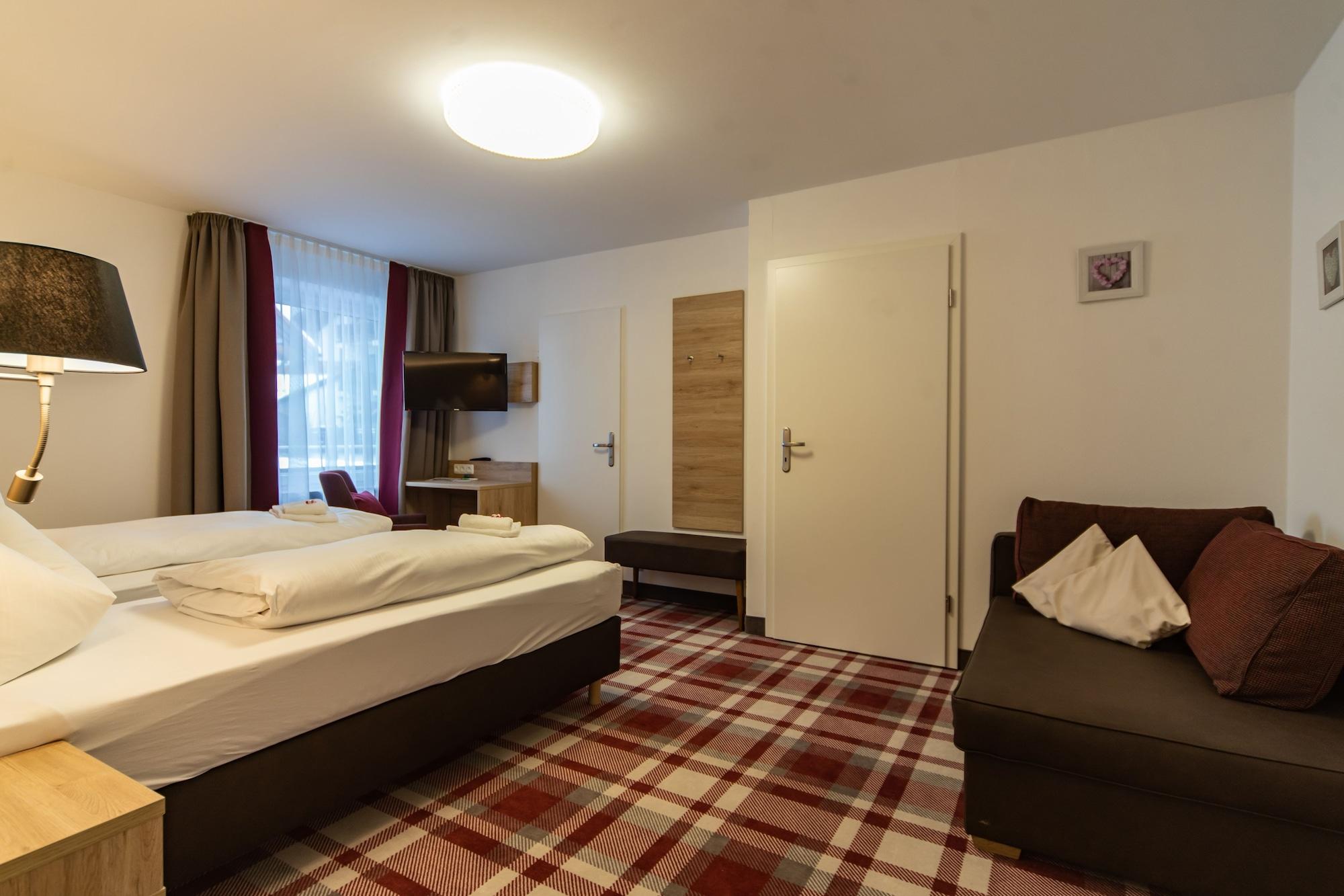 Hotel Weissbraeu اوبرهاشتنغ المظهر الخارجي الصورة