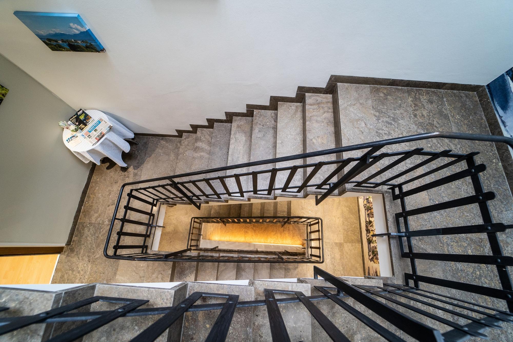 Hotel Weissbraeu اوبرهاشتنغ المظهر الخارجي الصورة