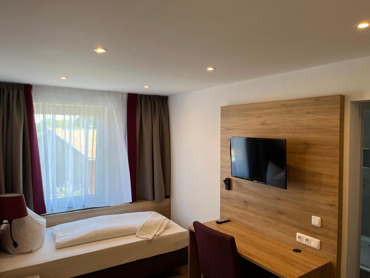 Hotel Weissbraeu اوبرهاشتنغ المظهر الخارجي الصورة