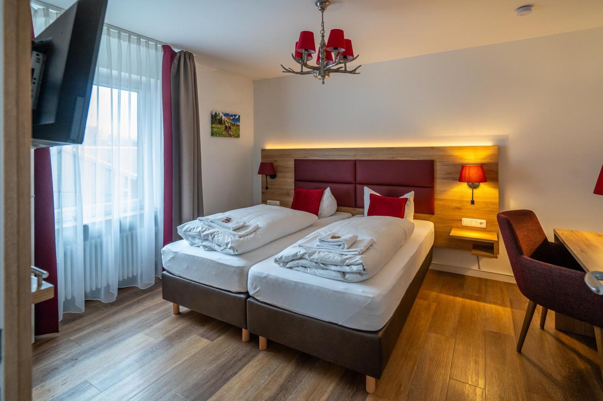 Hotel Weissbraeu اوبرهاشتنغ المظهر الخارجي الصورة